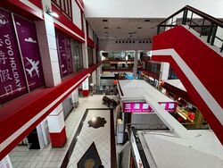 People's Park Complex (D1), Retail #560360571